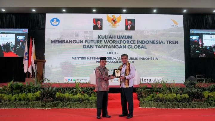 Menteri Ketenagakerjaan Dorong Mahasiswa ITERA Menjadi Digital Talent untuk Menghadapi Tantangan Masa Depan