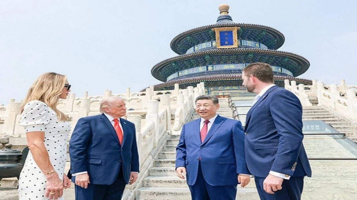 Xi Jinping dan Donald Trump Kunjungi Kuil Surga Beijing: Menguak Makna Diplomatik di Situs Sakral