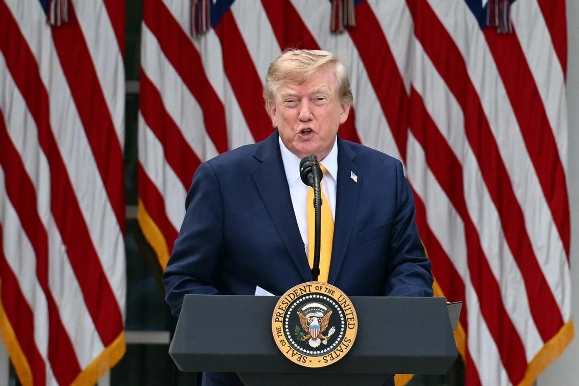 Kebijakan Imigrasi Trump: 200 Ribu Visa Non-Imigran Terancam Dicabut bagi Pencari Suaka