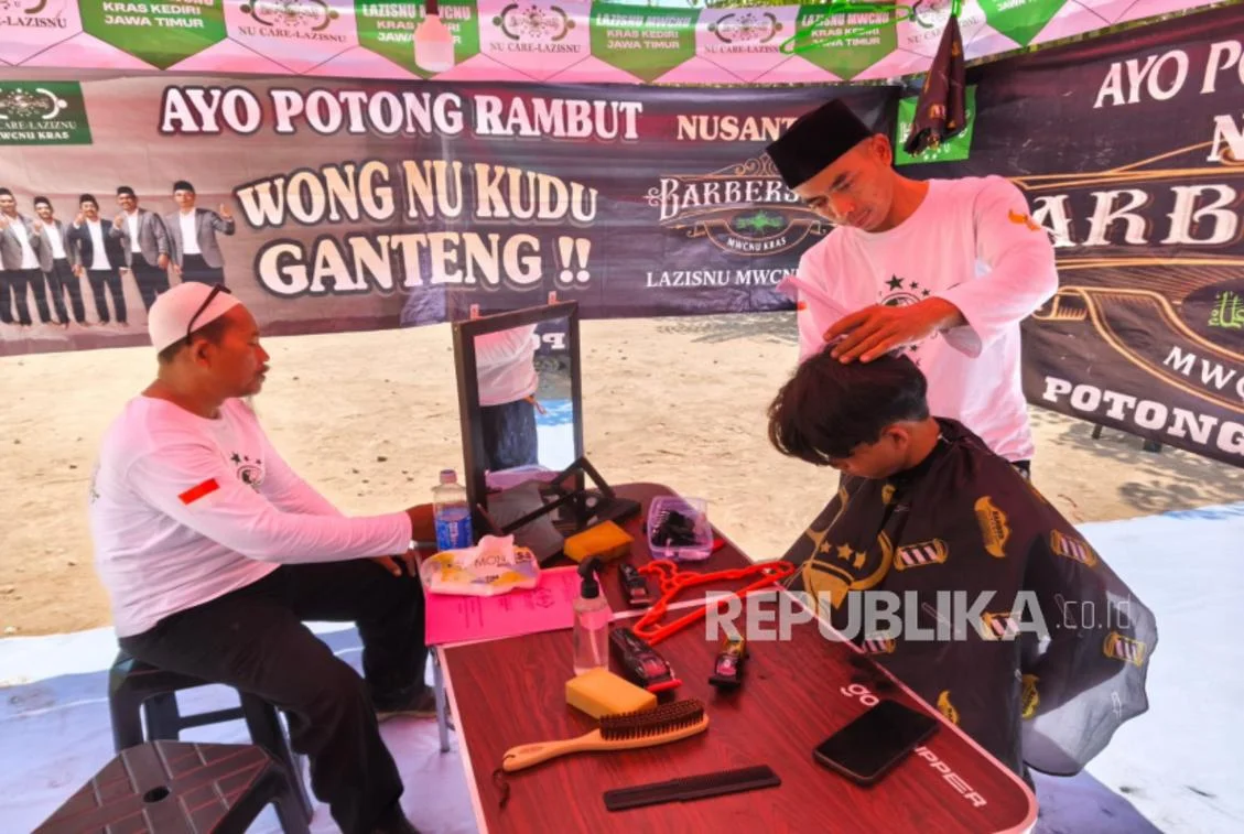 NU Care-LAZISNU Hadirkan Layanan Gratis di Muktamar NU: Potong Rambut Hingga Urut untuk Binaan