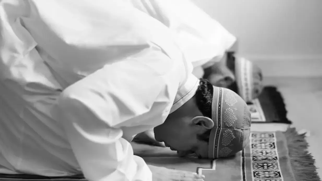 Jadwal Shalat Bandung dan Sekitarnya Minggu, 16 Agustus 2026: Panduan Resmi Bimas Islam Kemenag RI